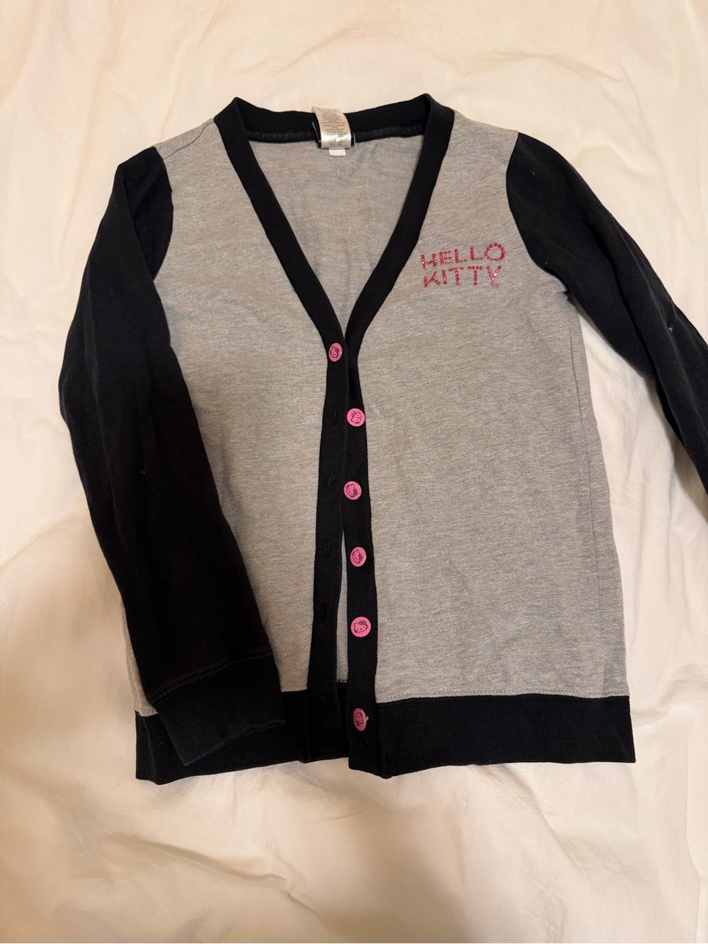 Hello Kitty Sanrio cardigan Graphic Cardigan in Gray & Black Size Large